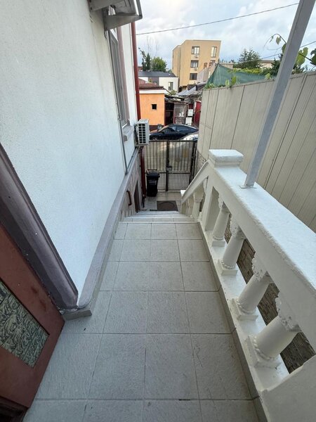Mosilor, vila D+P+1+M; ideala birouri, clinica, after school, comision 0%